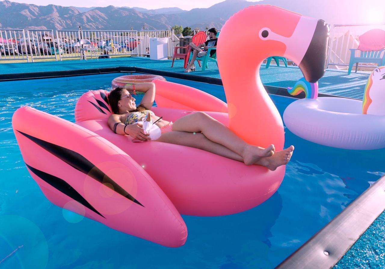 Base Camp "Pop-Up" Camping Resort Thermal エクステリア 写真
